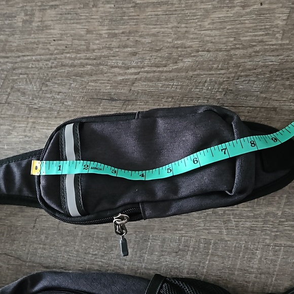 Pre-own Multi-use backpack. - Picture 3 of 9